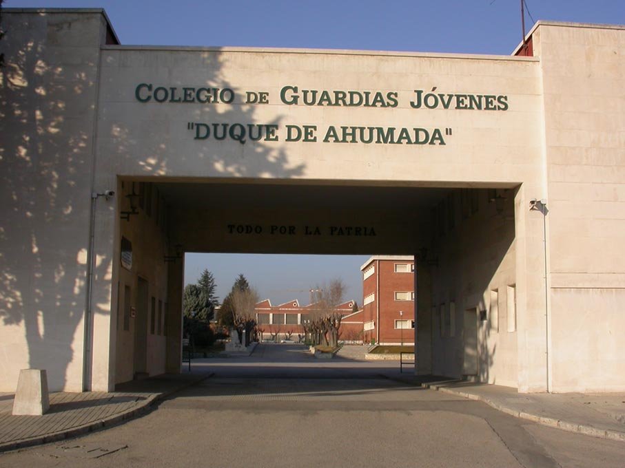 Nuevo Colegio de Guardias Jóvenes "Duque de Ahumada"